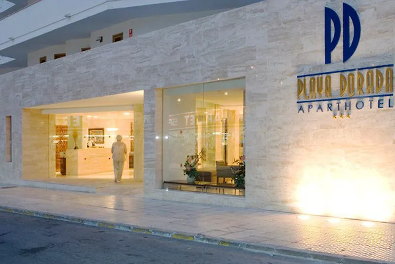 Aparthotel Playa Dorada サ・コマ