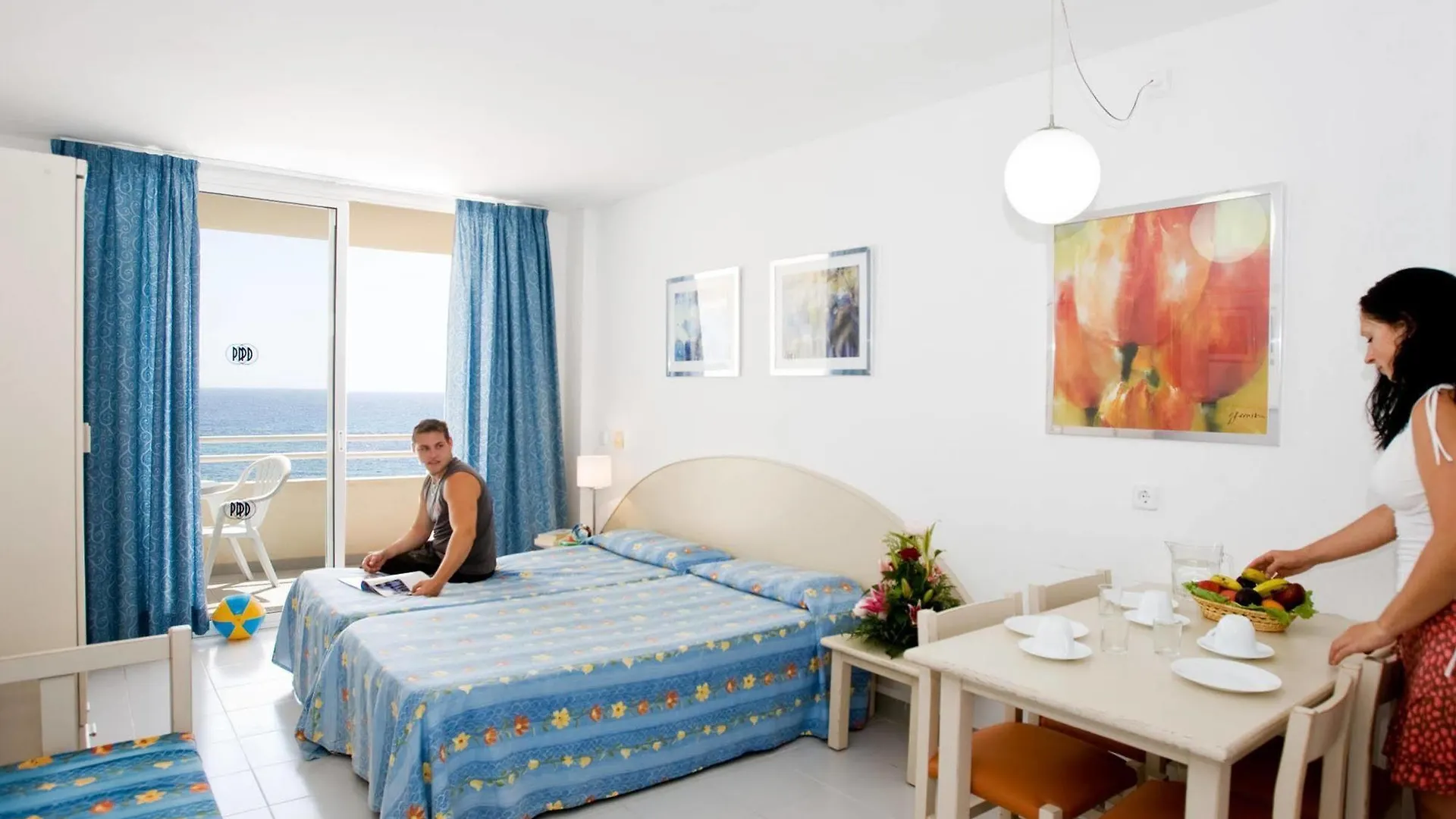 Aparthotel Playa Dorada サ・コマ 3*,