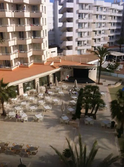Aparthotel Playa Dorada 사 코마