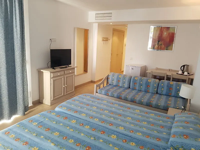 Aparthotel Playa Dorada 사 코마